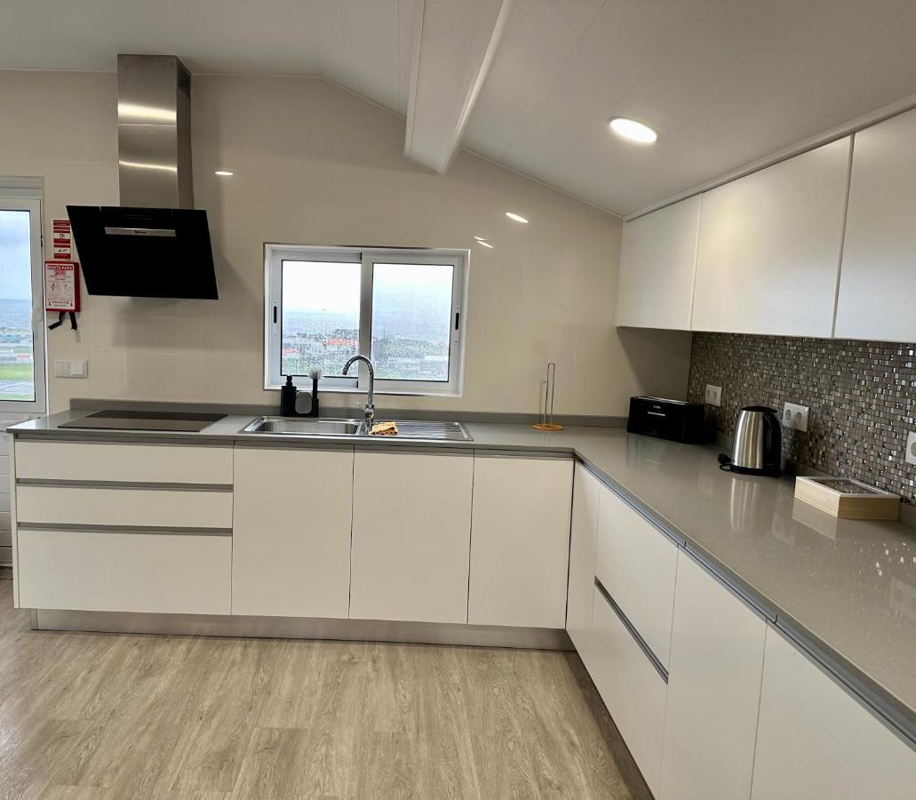 Paradise Apartments III Санта-Круш-даш-Флориш Экстерьер фото